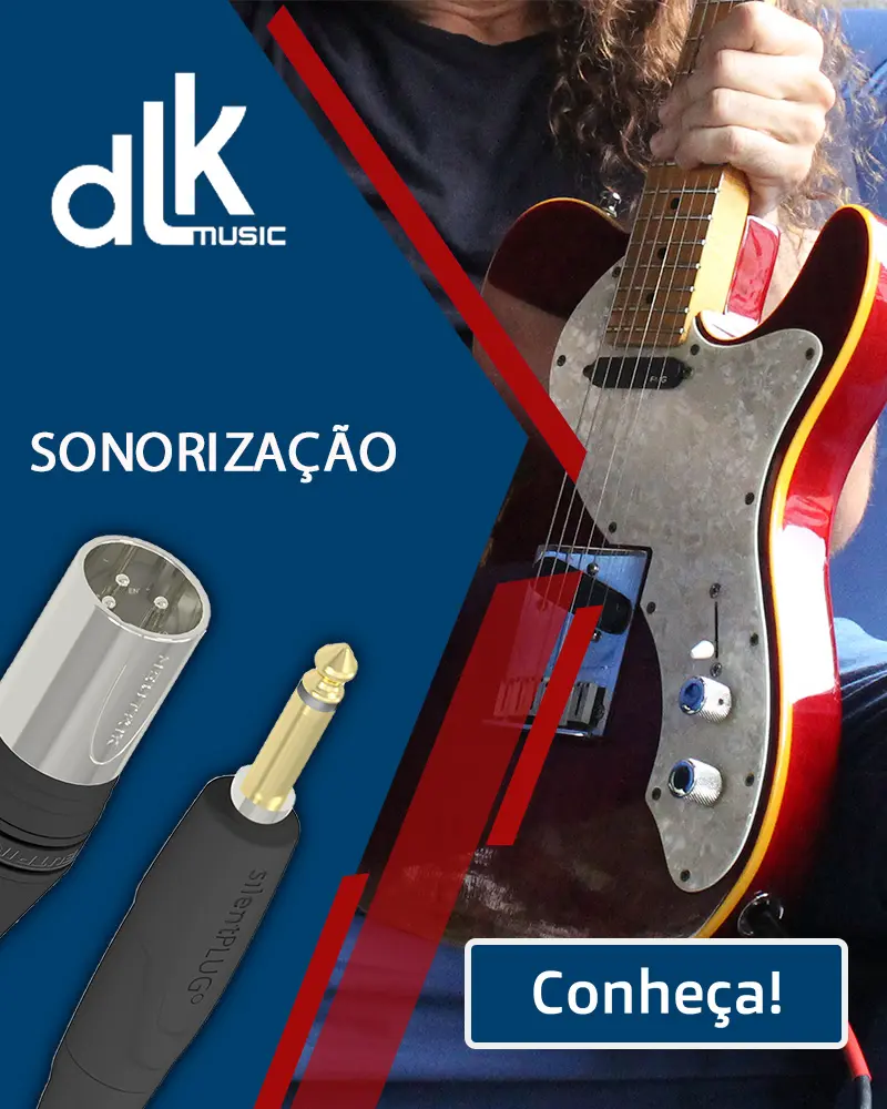 Dois cabos Sinal+AC pretos com fios coloridos expostos sobre um fundo branco.